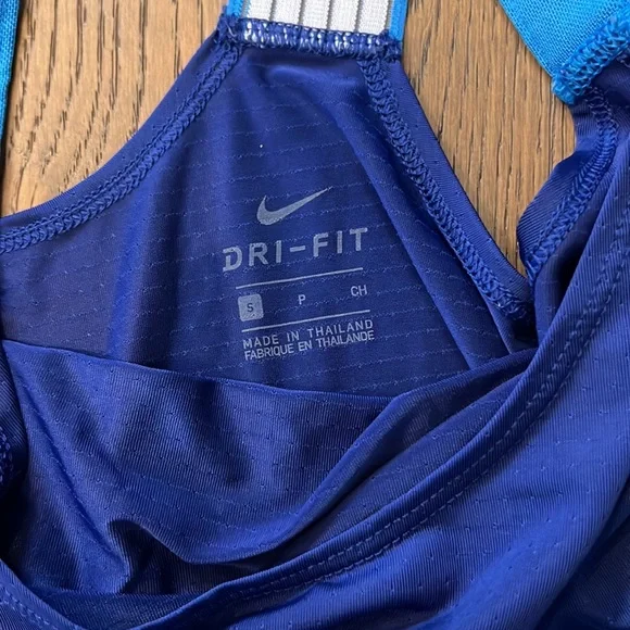 Nike Workout Tanktop - Picture 2 of 3